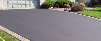 Best Driveway Pressure Washing  in Mariemont, OH